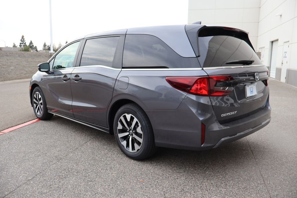 New 2026 Modern Steel Metallic Honda EX-L image 7