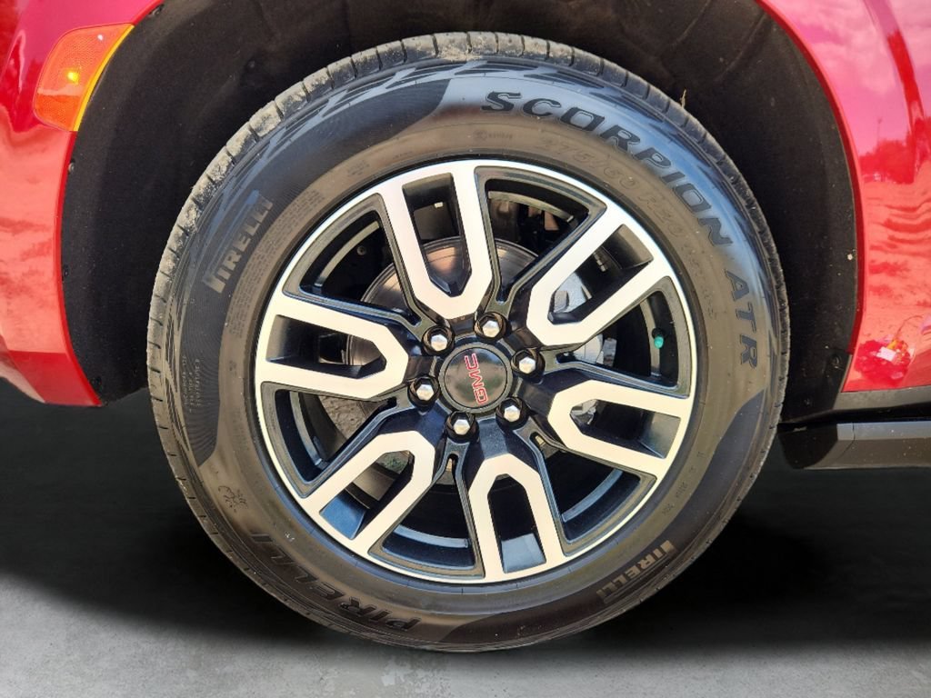 Used 2023 VOLCANIC RED TINTCOAT GMC AT4 image 25