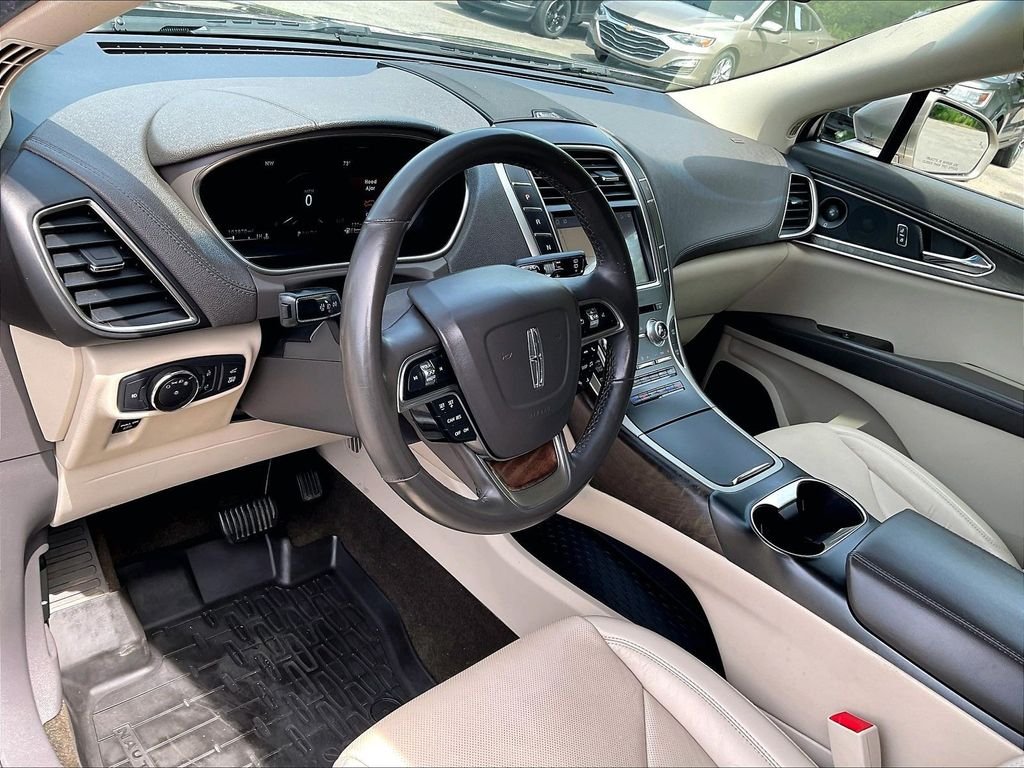 Used 2019 Brown Lincoln Reserve image 8