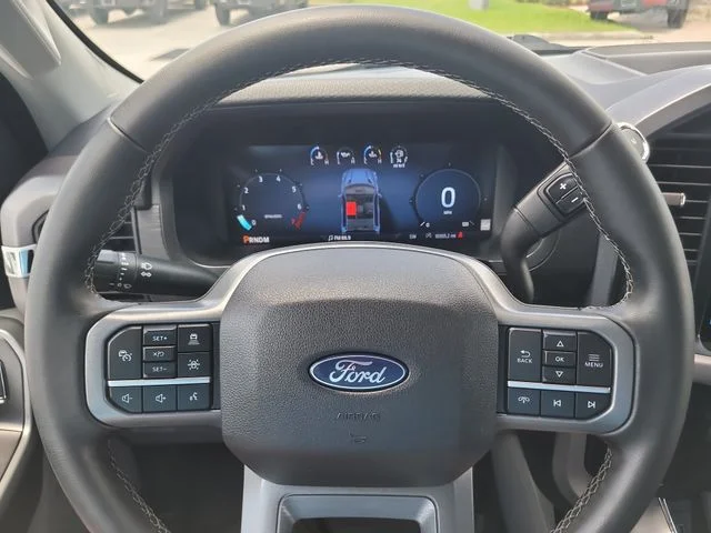 Used 2024 Black Ford XLT image 29