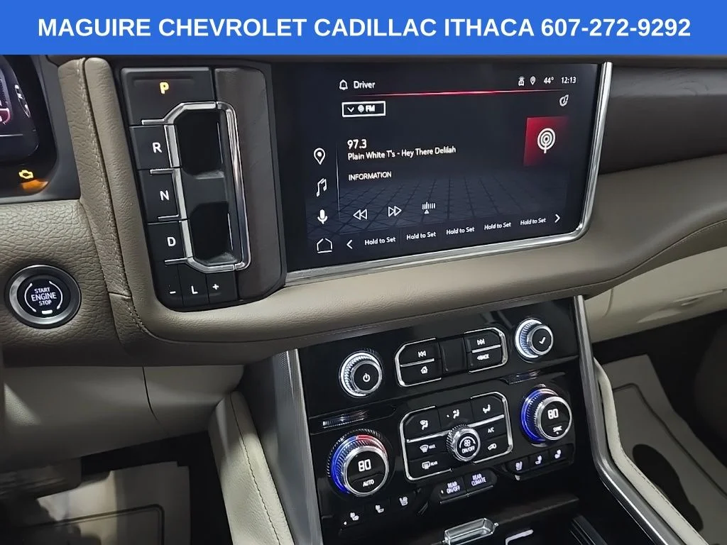 Used 2023 Silver GMC Denali image 26