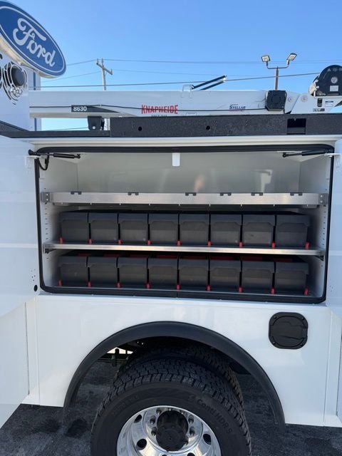 New 2026 Oxford White Ford F-550® XLT image 12