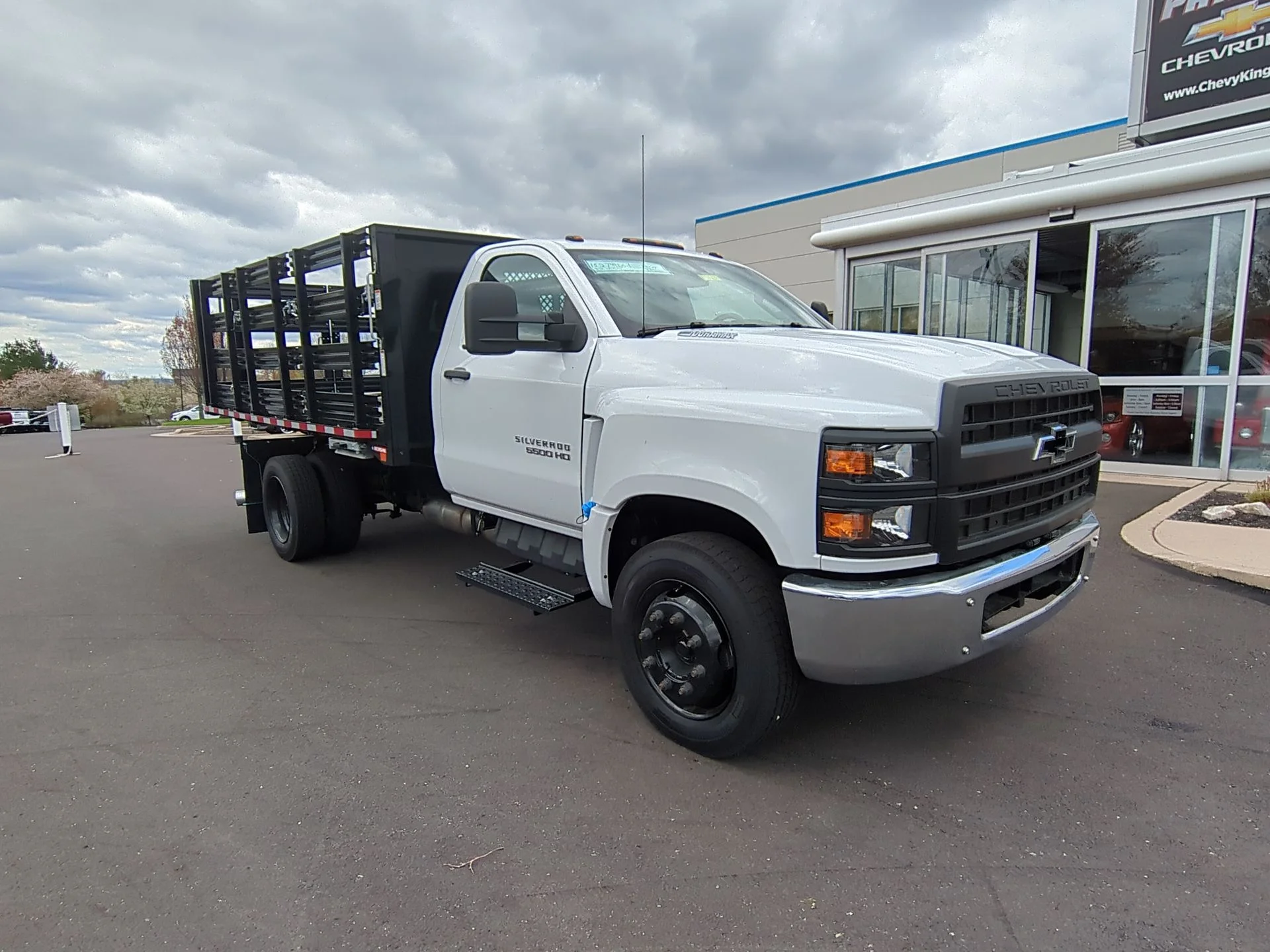 New 2024 Summit White Chevrolet Work Truck image 35