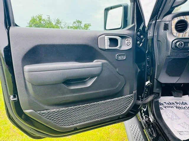 New 2026 Black Clearcoat Jeep 85th Anniversary Edition image 4