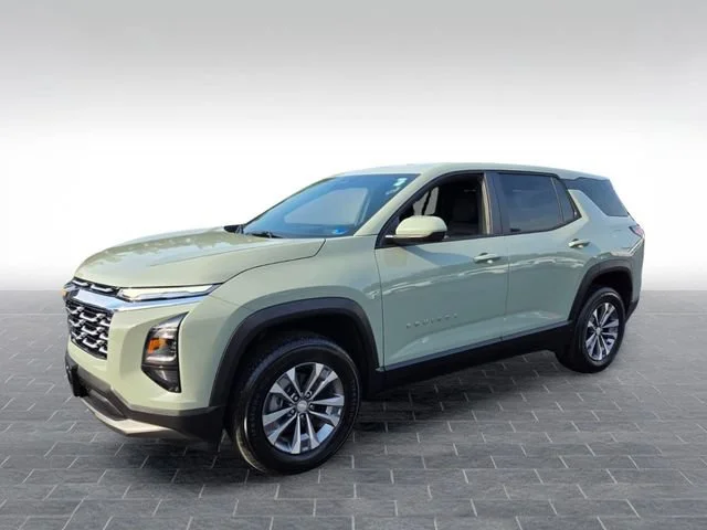 Used 2026 Cacti Green Chevrolet LT image 3