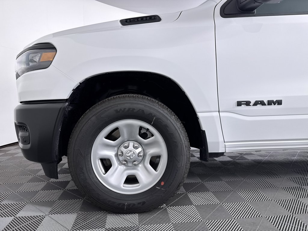 New 2026 Bright White Clear-Coat Exterior Paint RAM Tradesman image 23