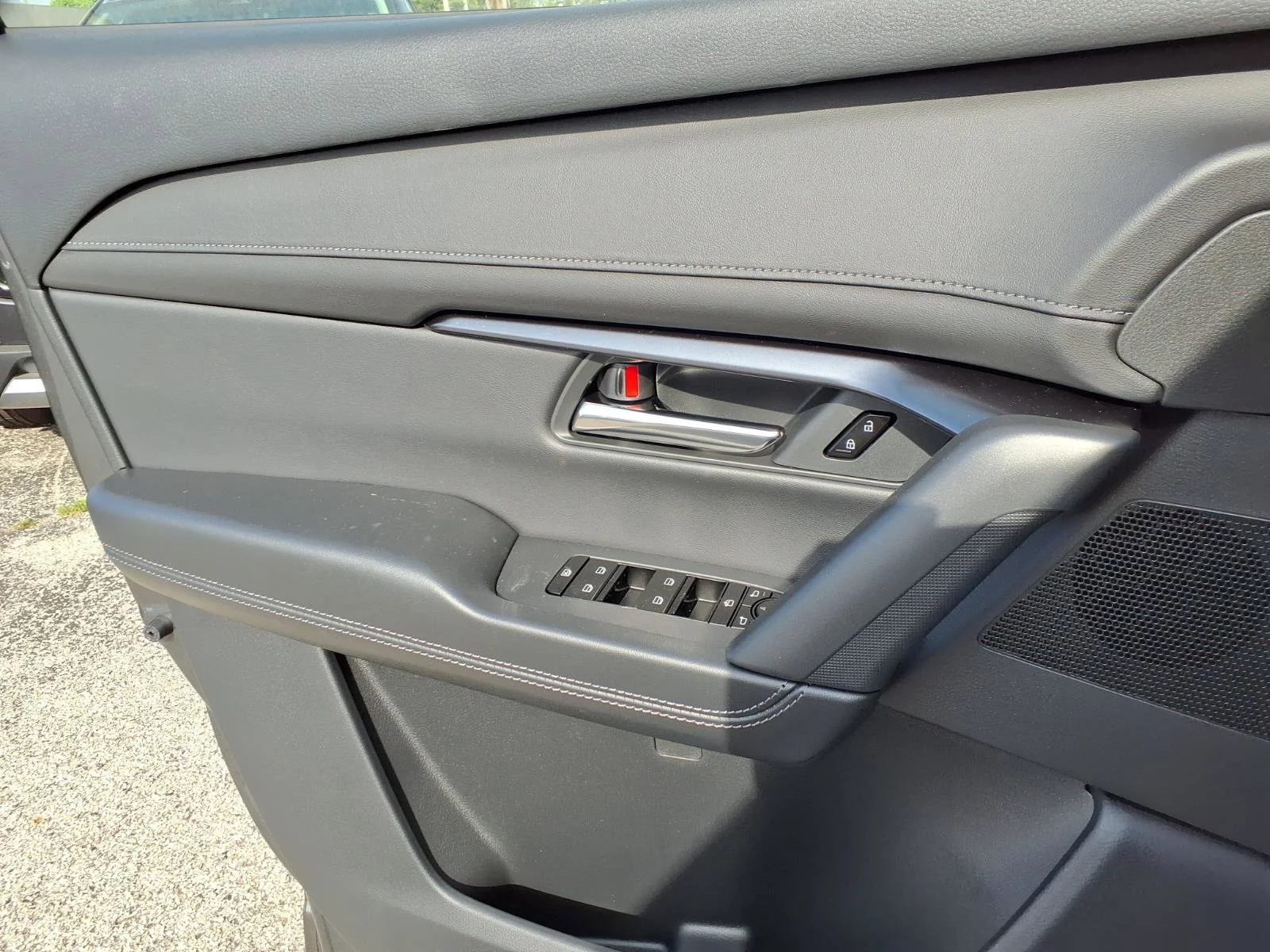 New 2026 Machine Gray Metallic Mazda 2.5 S Select AWD image 14