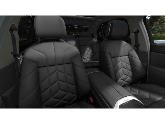 New 2027 Black Sapphire Metallic BMW 740 image 11