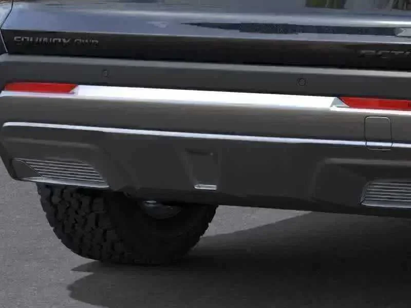 New 2026 Mosaic Black Metallic Chevrolet ACTIV image 6