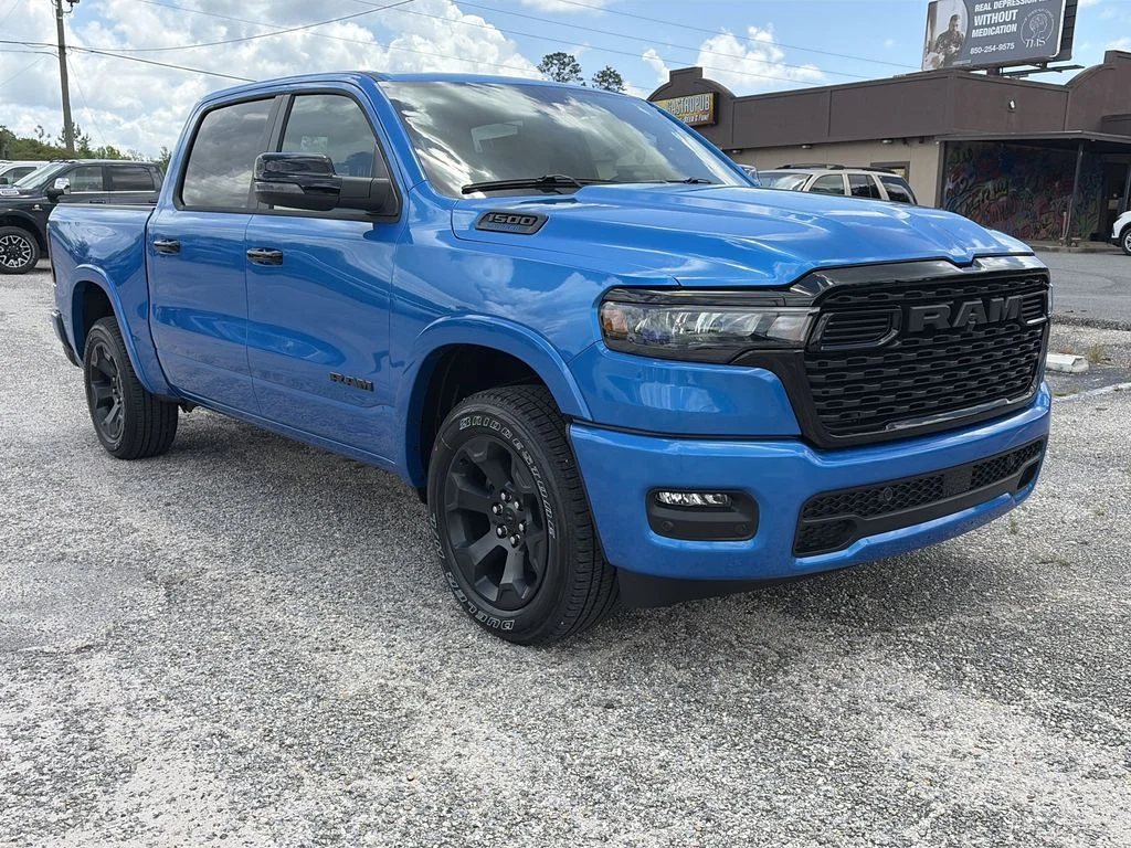 New 2026 Hydro Blue Pearl-Coat Exterior Paint RAM Big Horn/Lone Star image 8