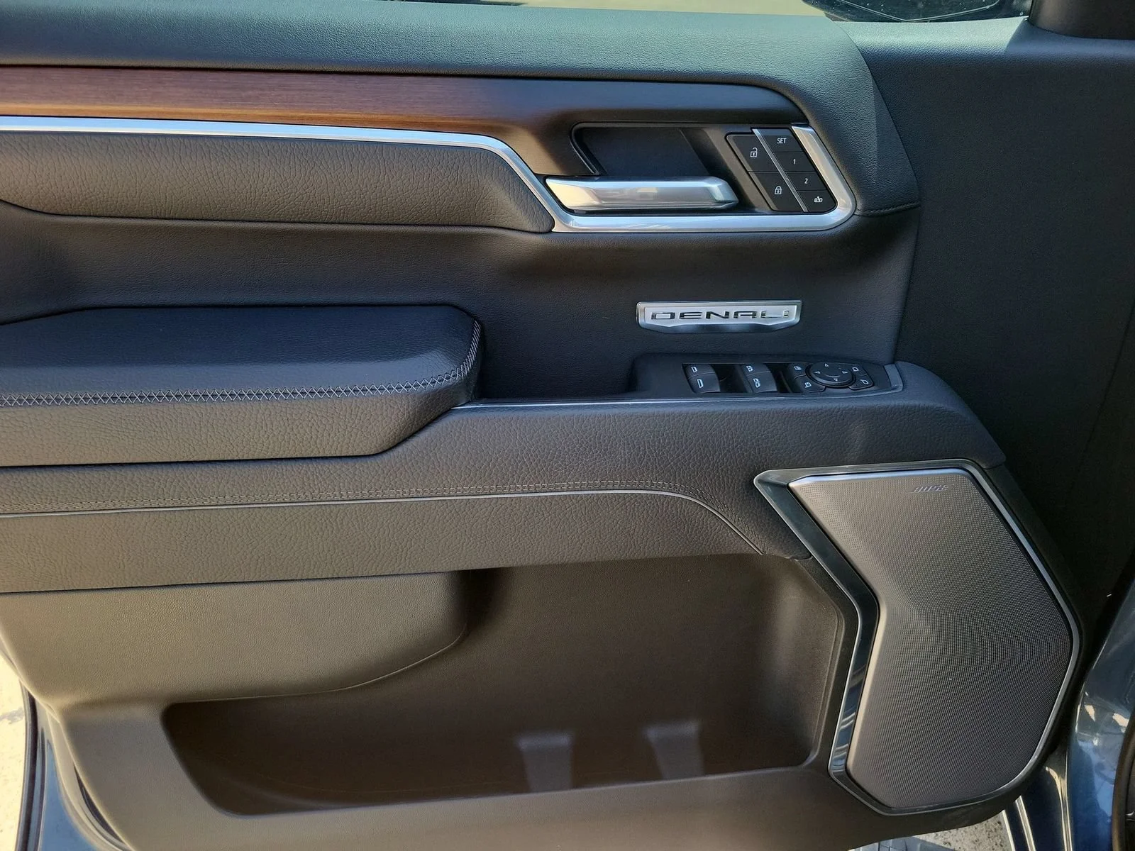 Certified Used 2025 Downpour Metallic GMC Denali image 23