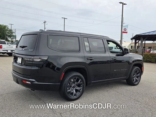 New 2026 High Gloss Black Exterior Paint Jeep Limited image 15