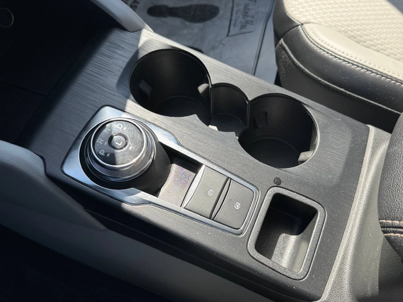 2024 Ford Escape PHEV - Photo 26
