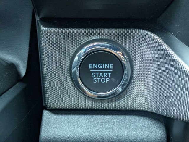 Used 2024 White Ford Platinum image 33