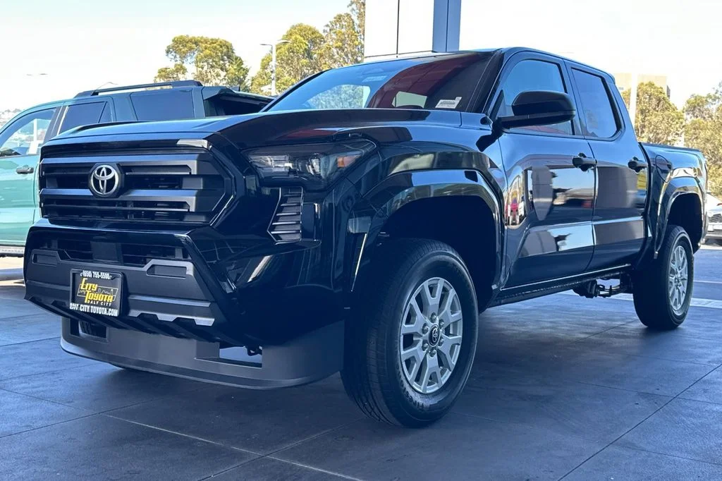 New 2026 Black Toyota  SR image 7