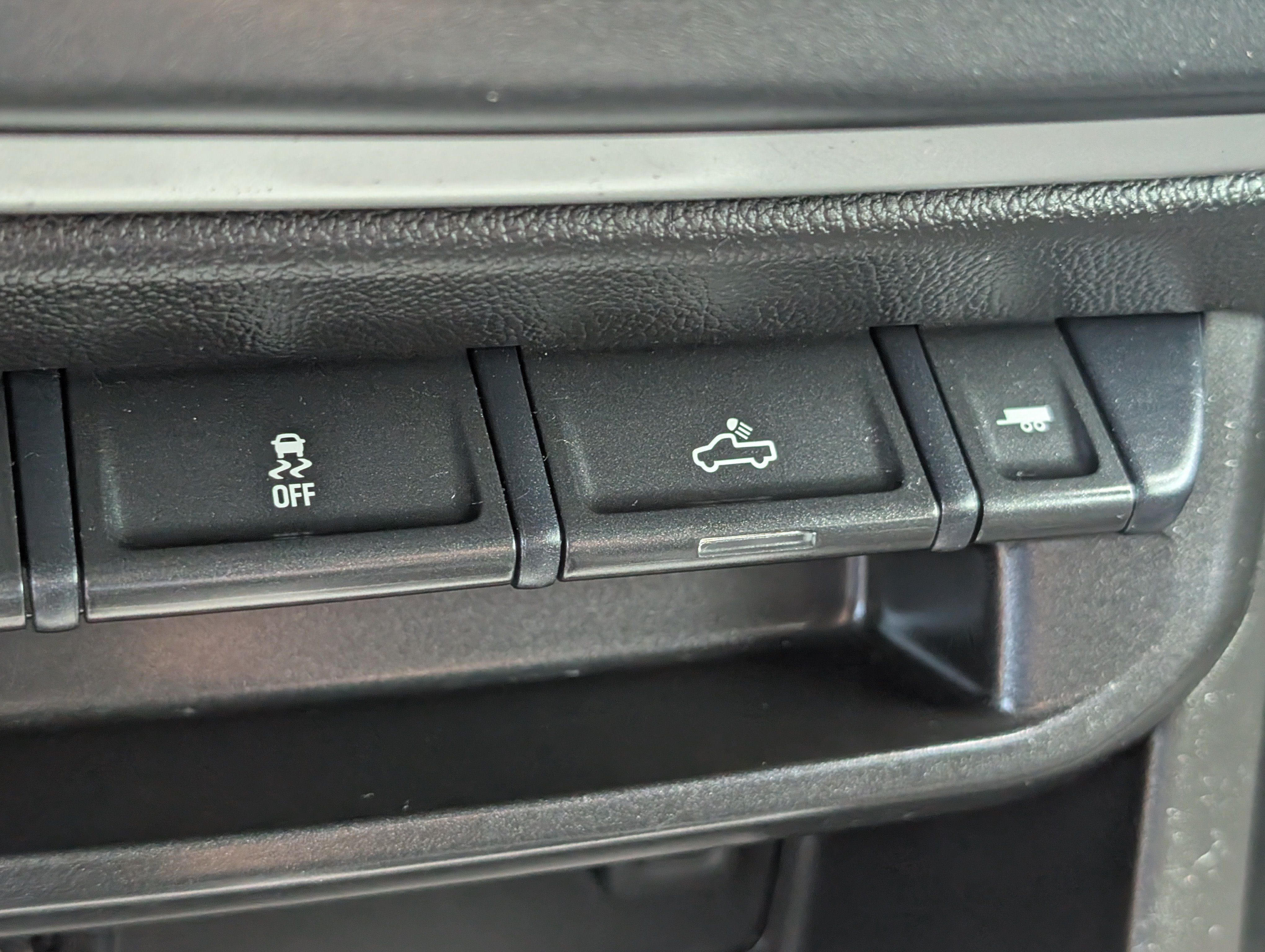 Used 2022 Black Chevrolet 2WD LT image 21