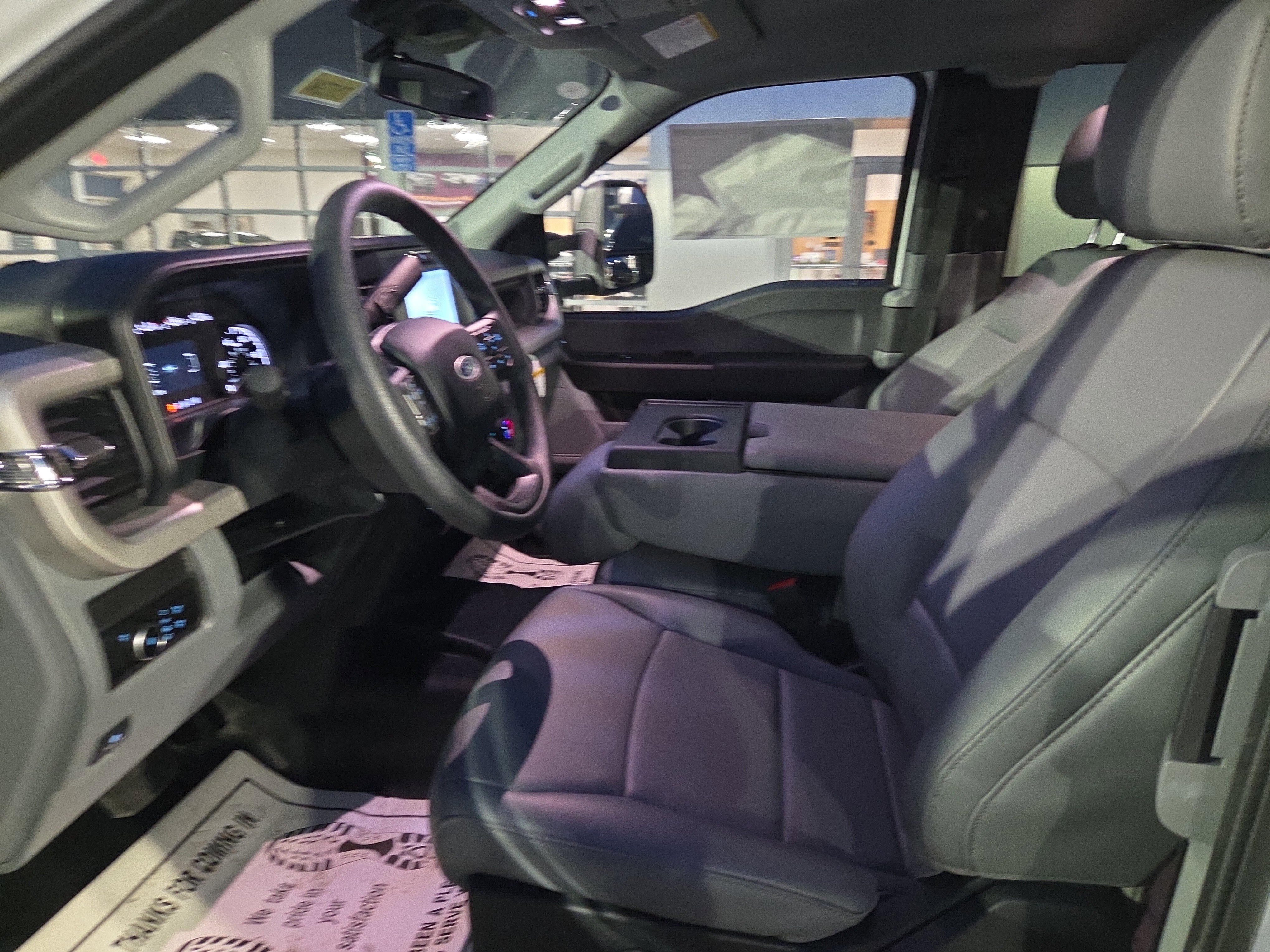 2026 Ford F-350 Super Duty Chassis Cab XL - Photo 12