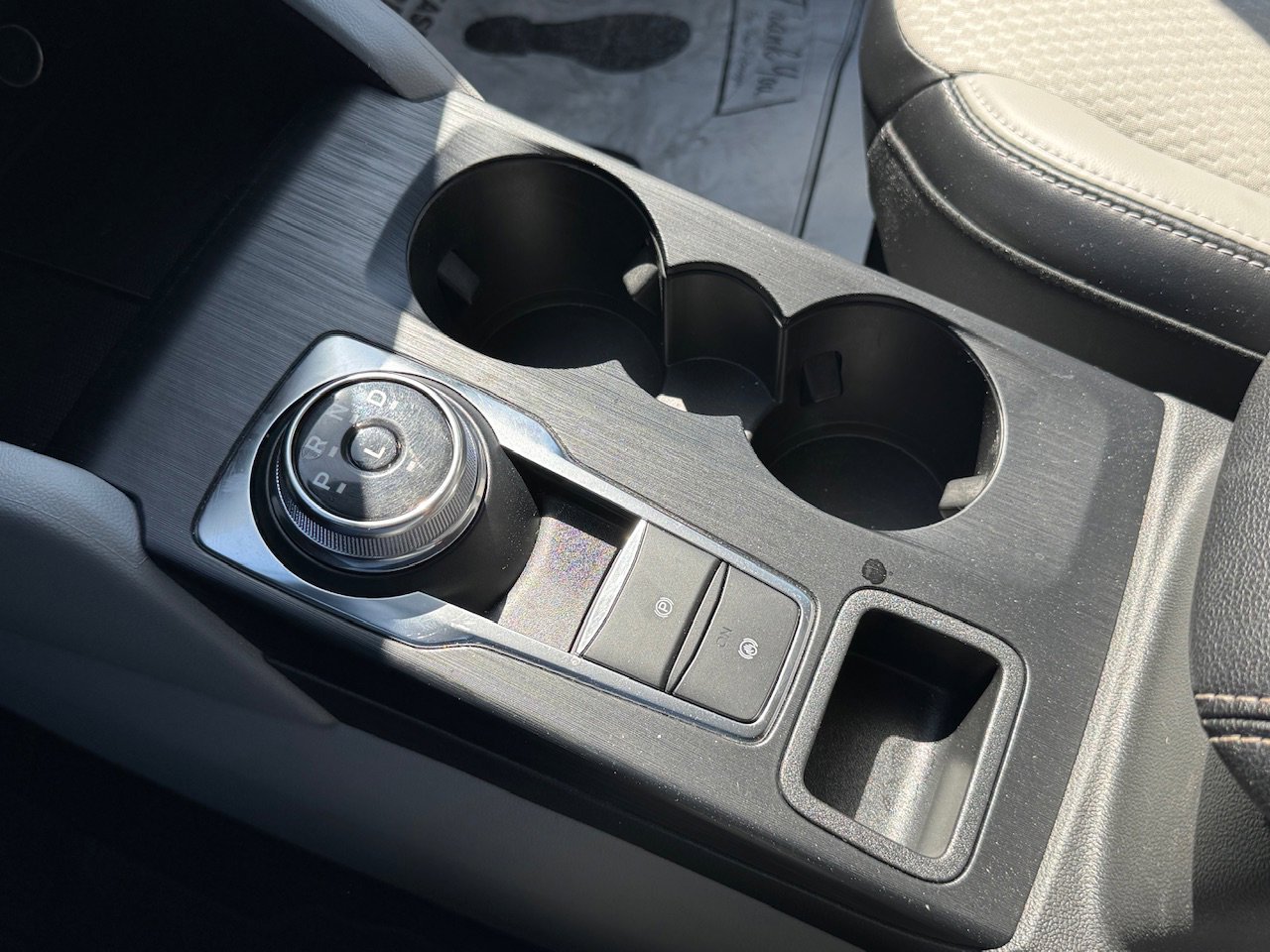2024 Ford Escape PHEV - Photo 26