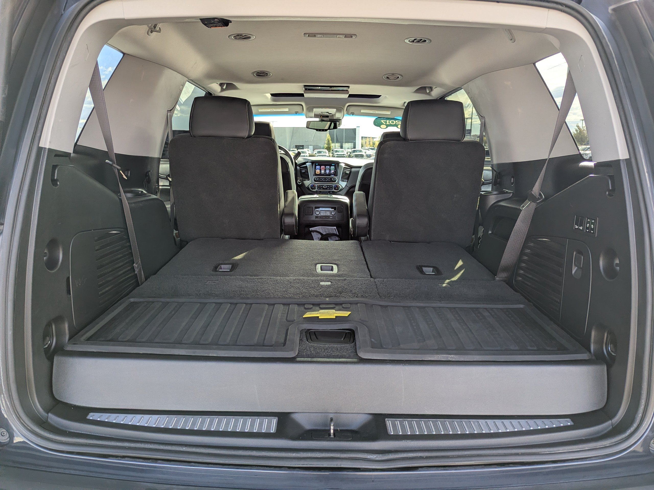 2017 Chevrolet Tahoe Premier - Photo 38