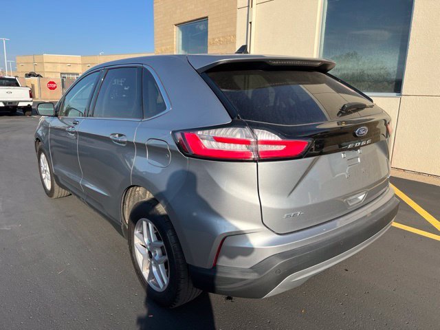 Used 2024 Silver Ford SEL image 3