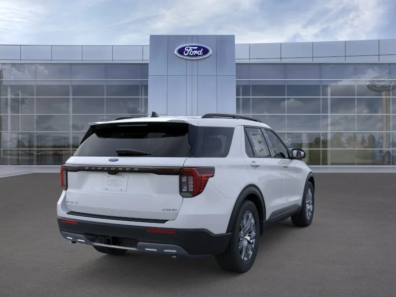 New 2026 Space White Metallic Ford Active image 8