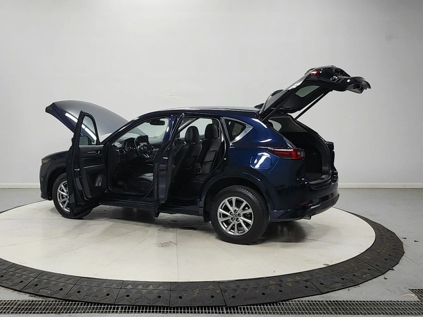 Used 2025 Blue Mazda 2.5 S Preferred Package image 14