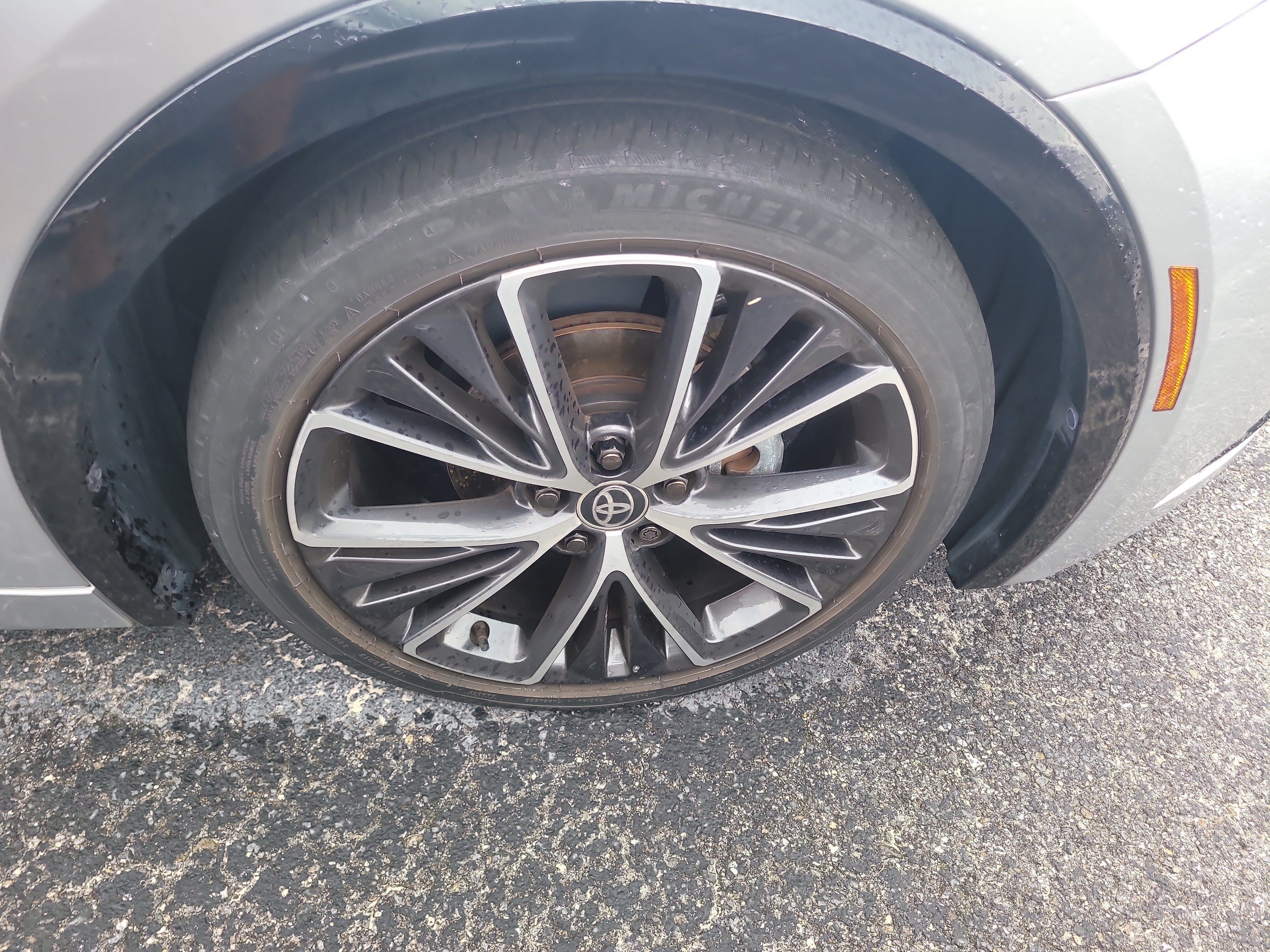 Used 2023 Cutting Edge Toyota Limited image 8
