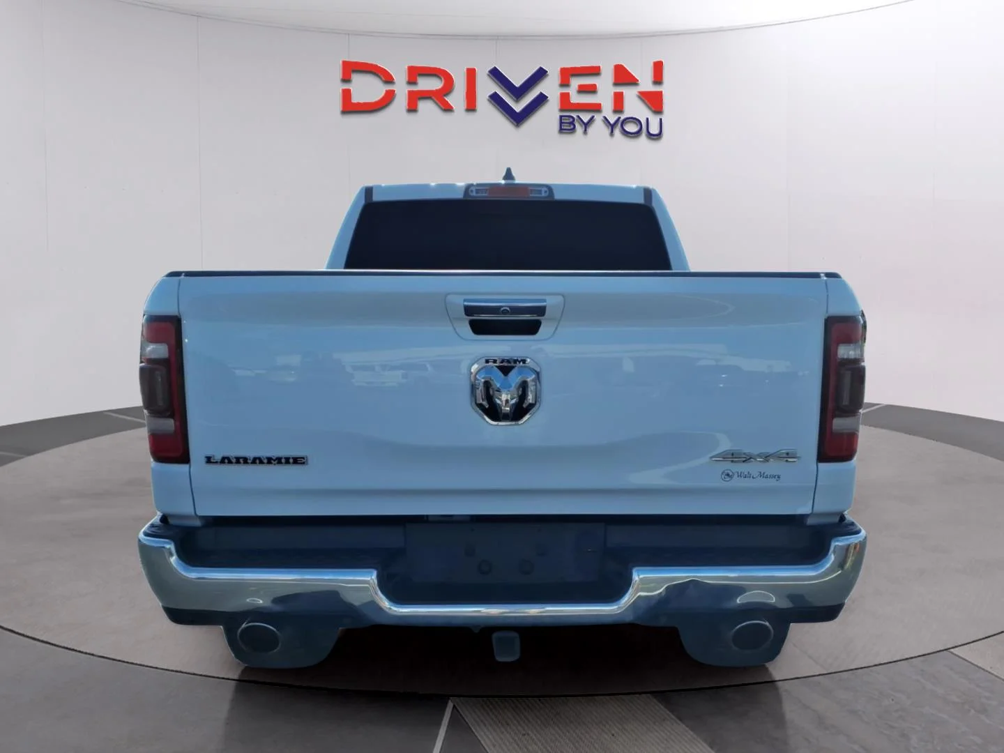 Used 2021 Bright White Clearcoat Ram Laramie image 4
