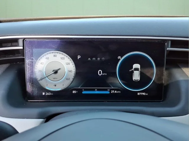 Used 2022 Gray Hyundai SEL image 23