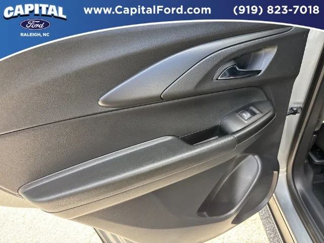 Used 2025 Gray Chevrolet LT image 17