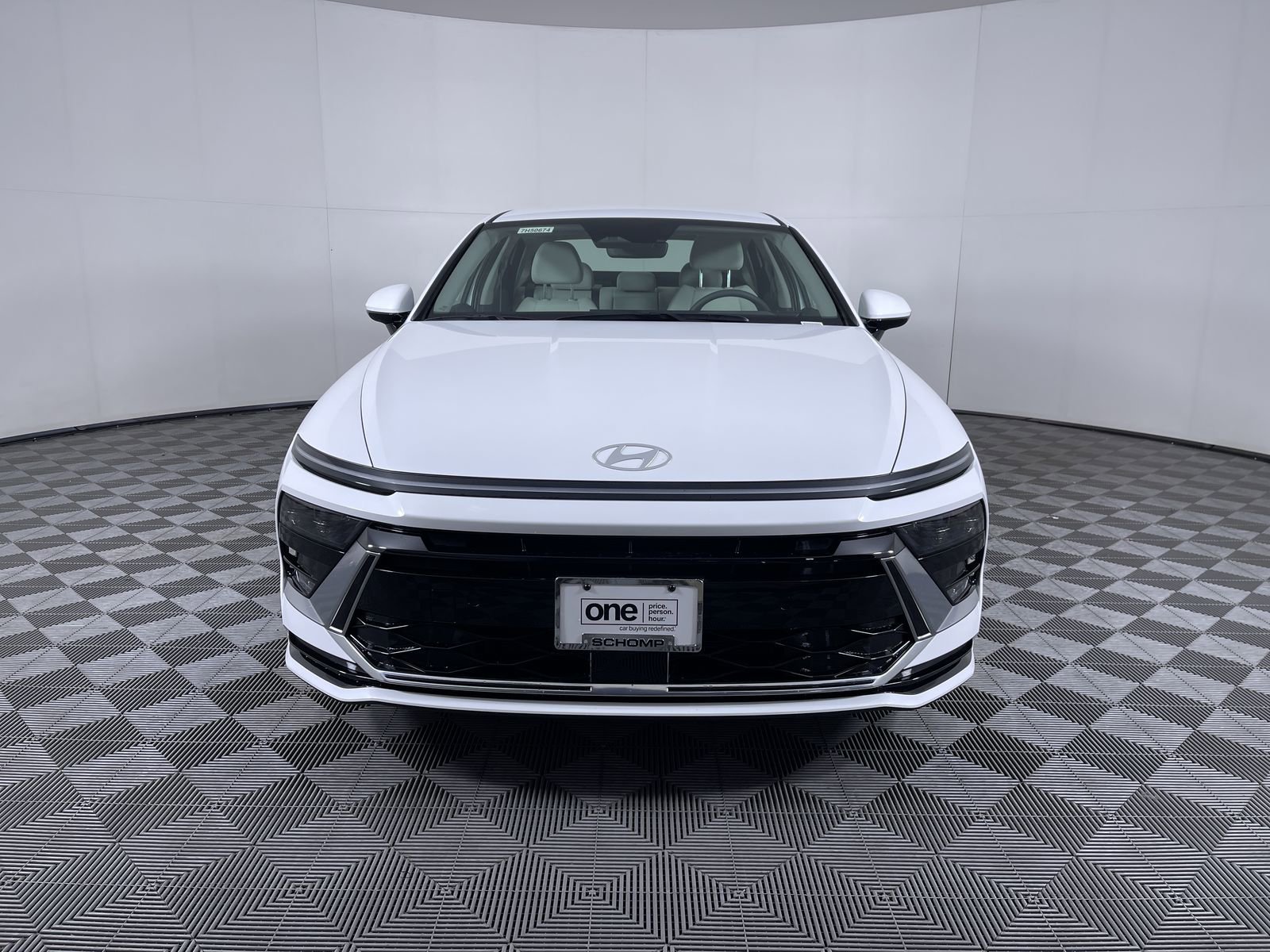 2025 Hyundai Sonata Hybrid SEL - Photo 2