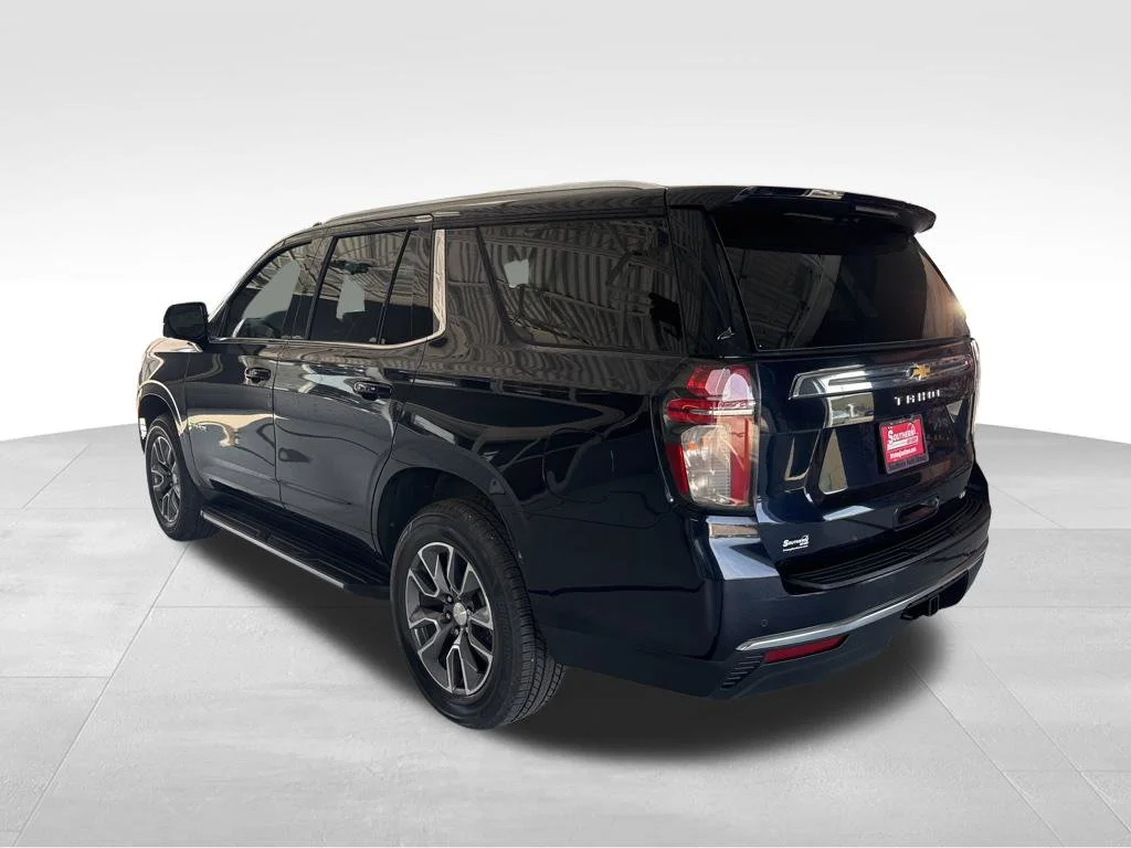 Used 2021 Blue Chevrolet LT image 3