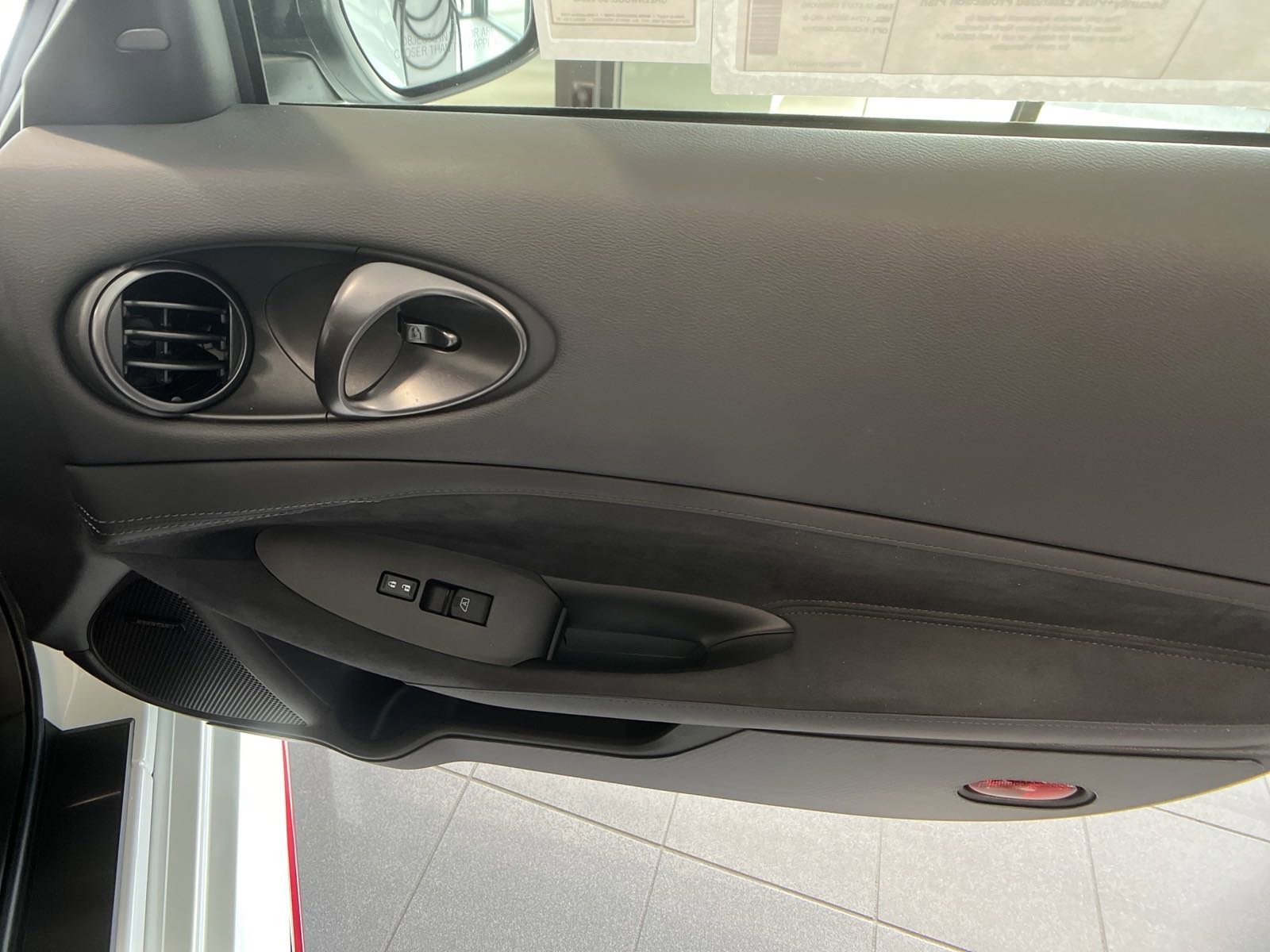 New 2024 Two-tone Everest White TriCoat / Super Black Nissan NISMO® image 16