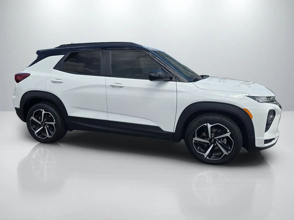Used 2023 White Chevrolet RS image 4