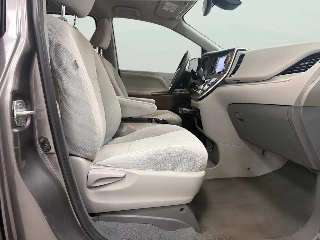 Used 2020 Gray Toyota LE image 13