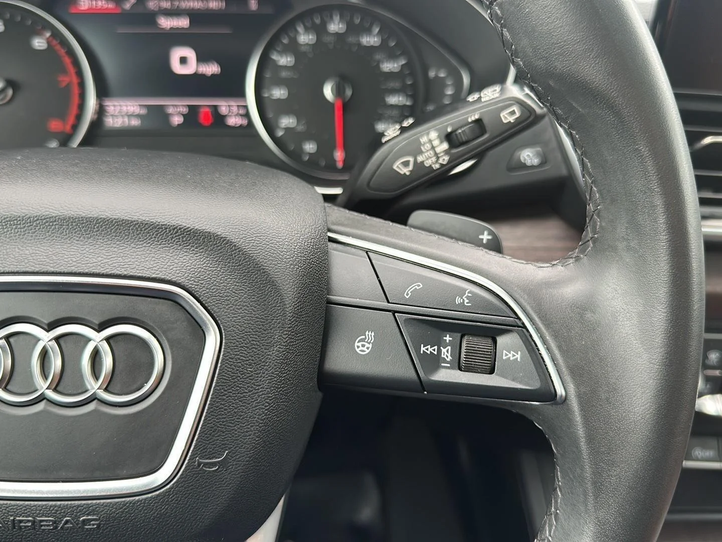 Used 2023 Manhattan Gray Metallic Audi Premium image 29