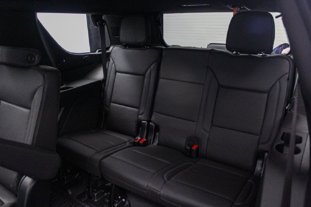 2027 GMC Yukon Denali - Photo 16