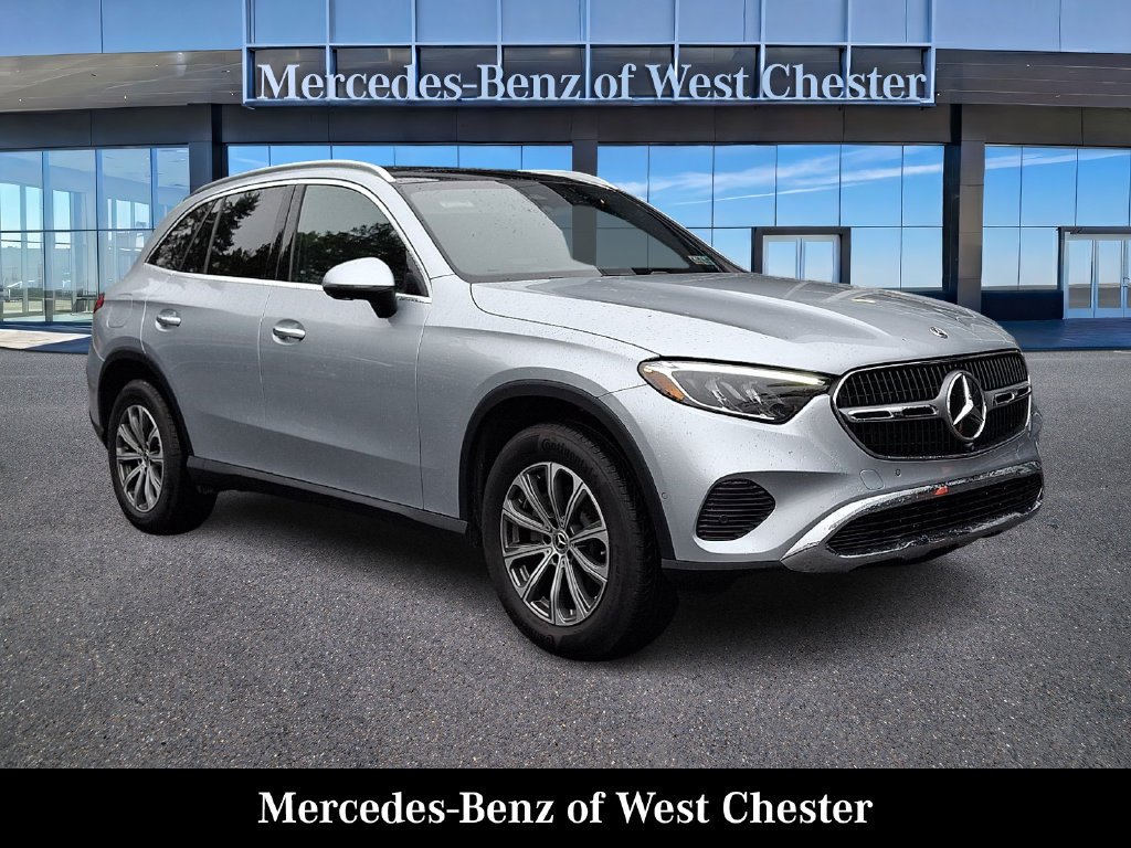 2026 Mercedes-Benz GLC 300 AWD 4MATIC® photo 1