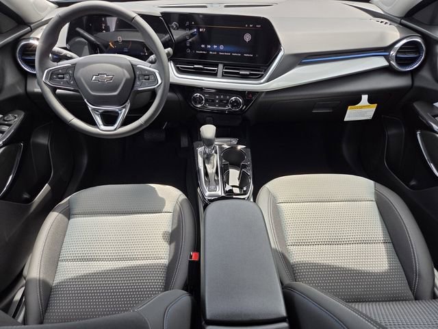 2026 Chevrolet Trax LT - Photo 9