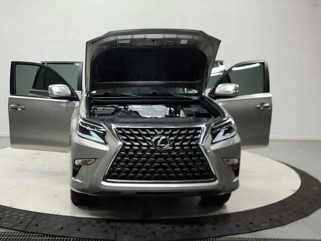 Used 2023 Silver Lexus 460 image 11