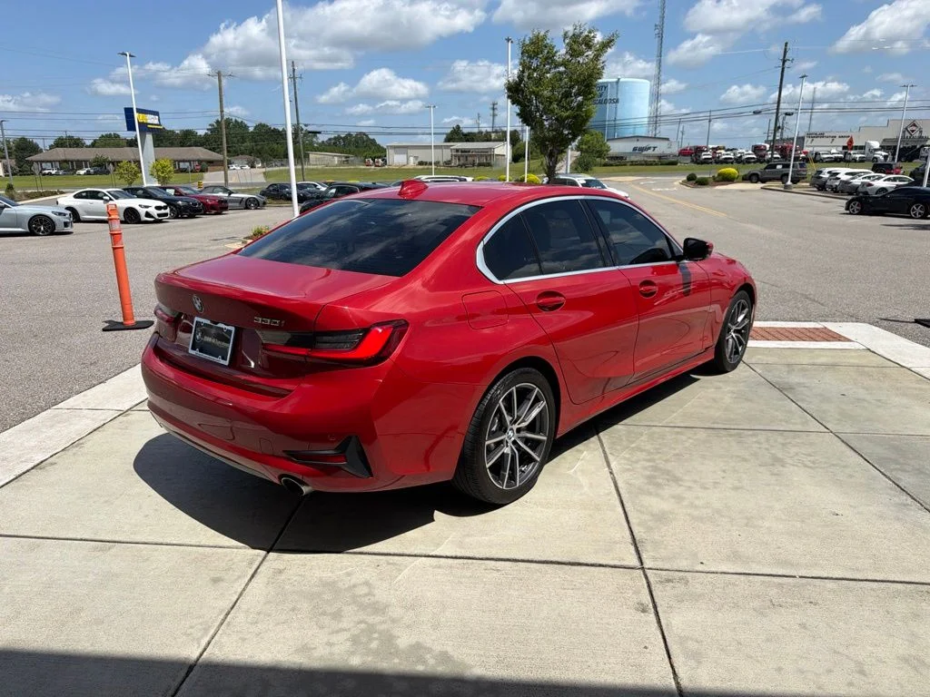 Used 2022 Red BMW 330i image 6