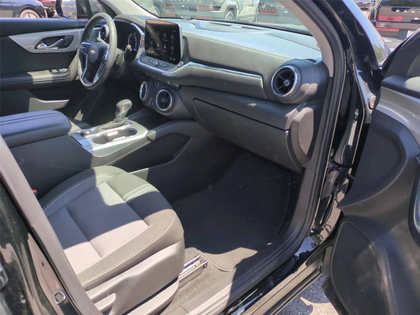 Used 2025 Black Chevrolet LT image 38