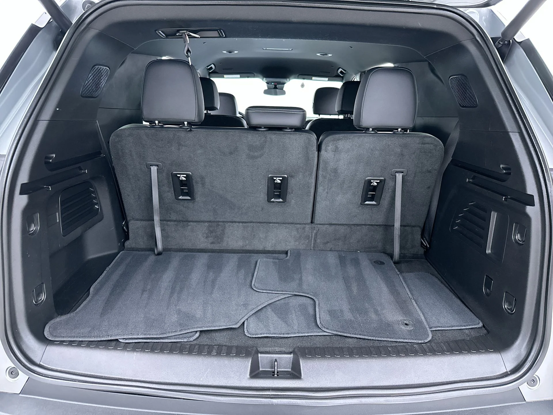 Certified Used 2026 Gray Chevrolet LT image 38