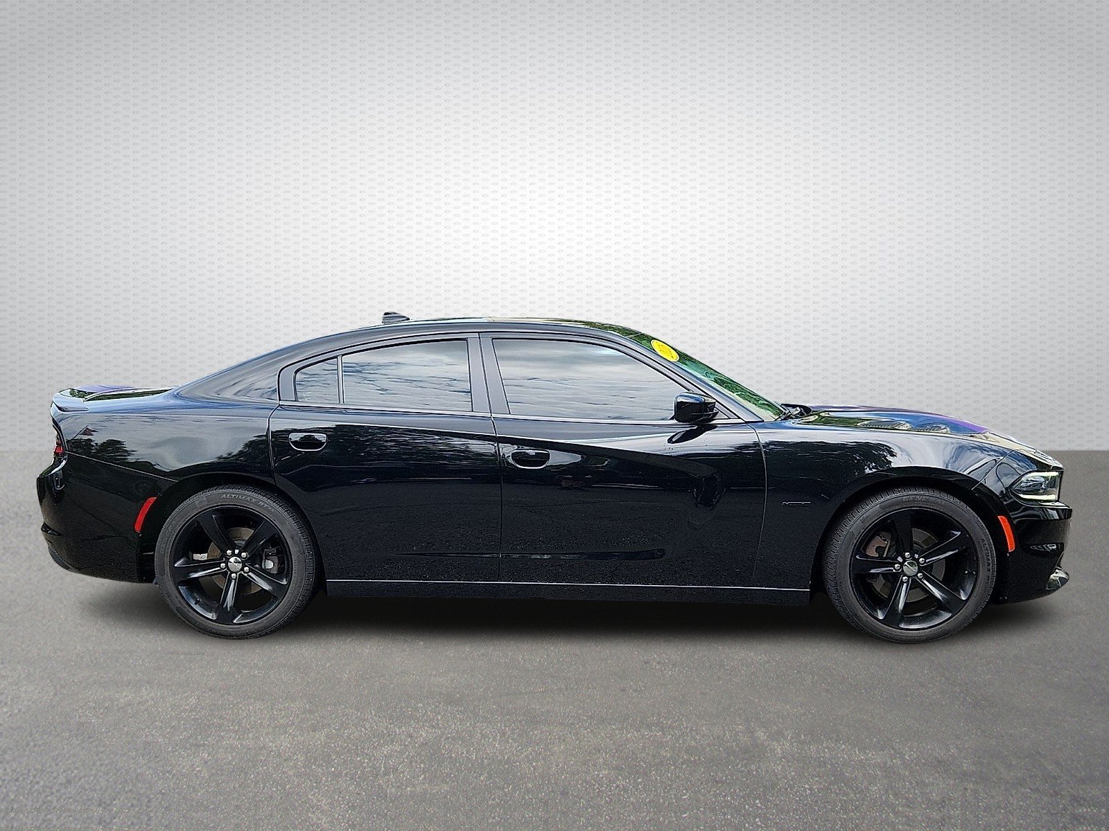 Certified Used 2016 Pitch Black Clearcoat - PX8 Dodge R/T image 7