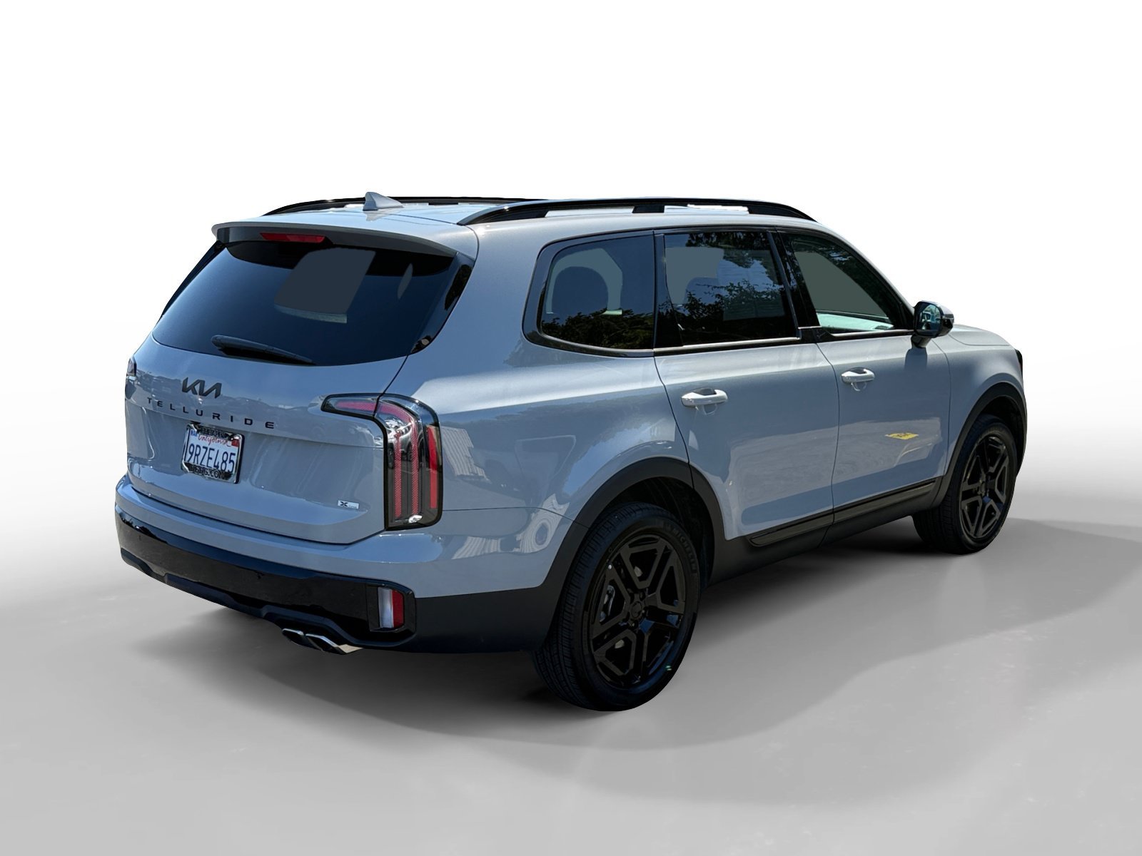 Used 2025 Gray Kia SX X-Line image 5