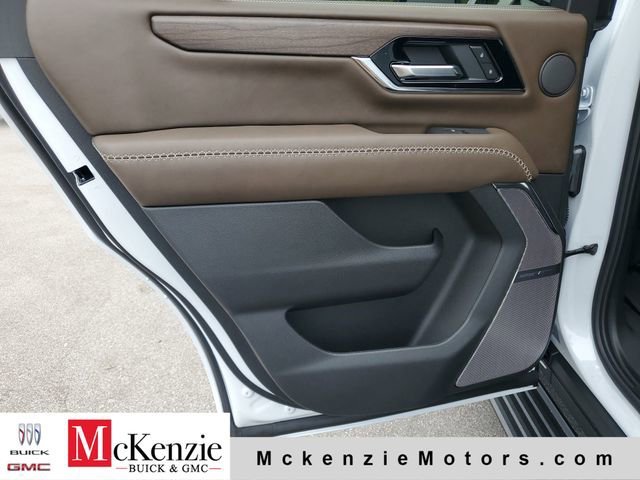 2026 GMC Yukon Denali Ultimate - Photo 24