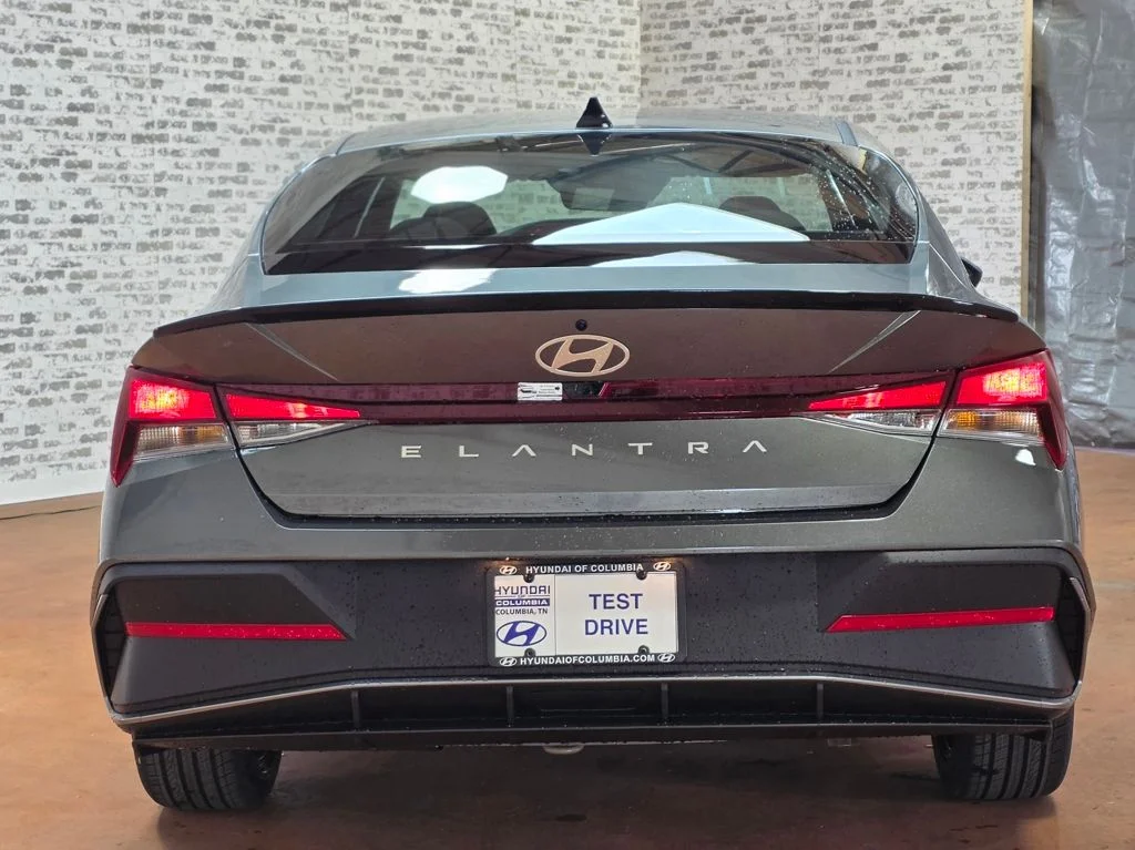 New 2026 Amazon Gray Hyundai SEL Sport image 22