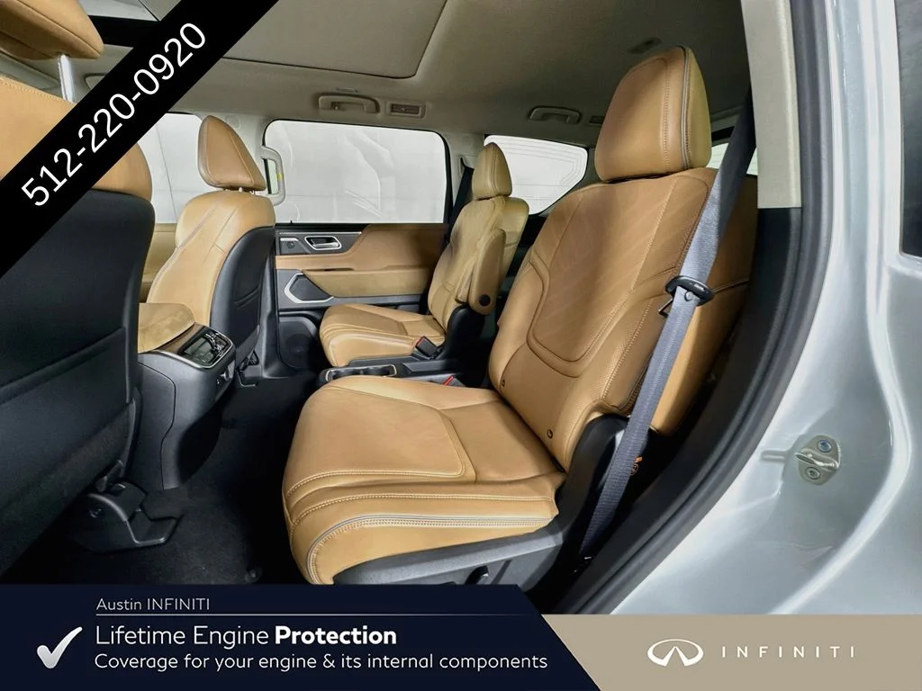 New 2027 White INFINITI LUXE image 31