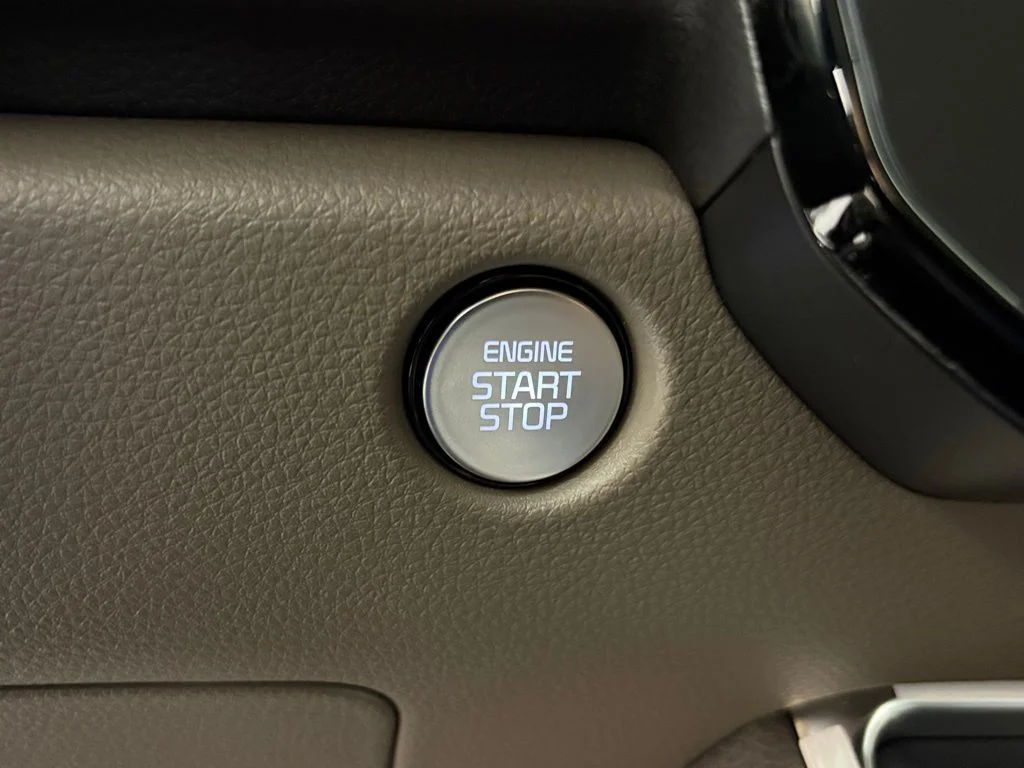 New 2026 White Kia EX image 23