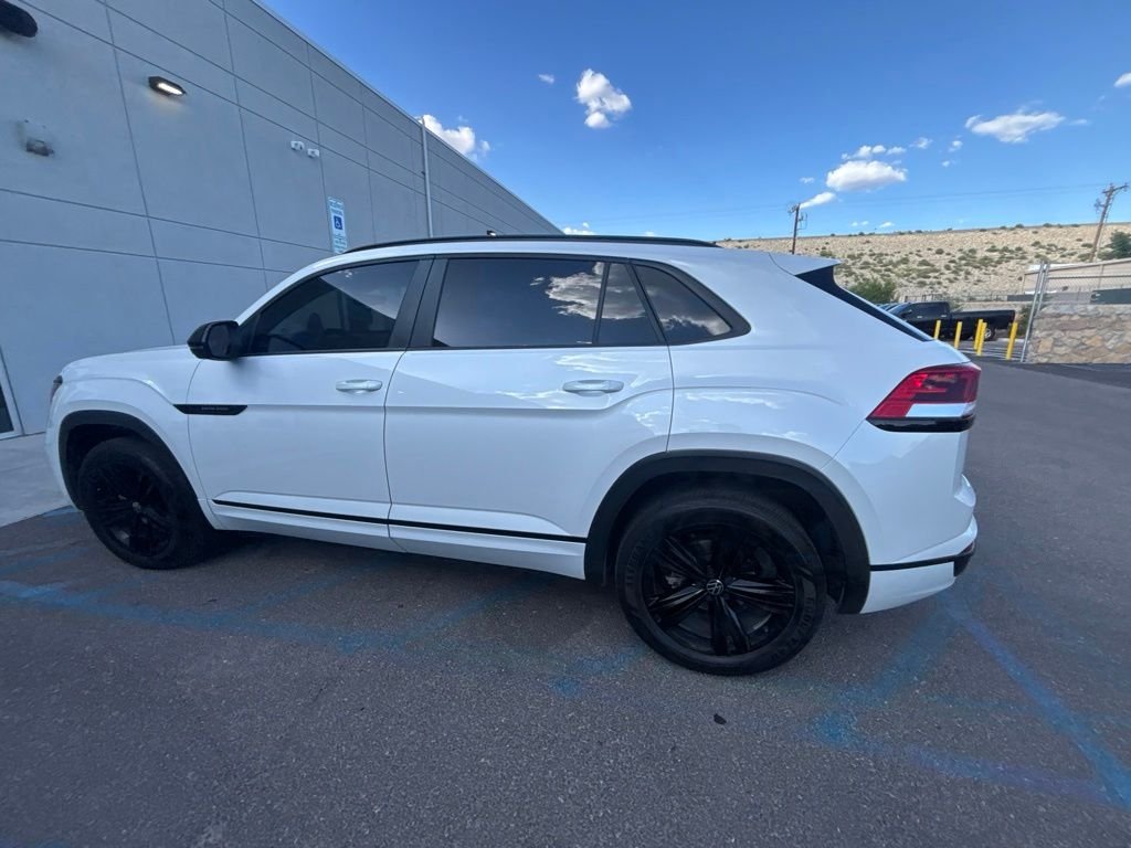 Used 2023 White Volkswagen 2.0T SEL R-Line image 14
